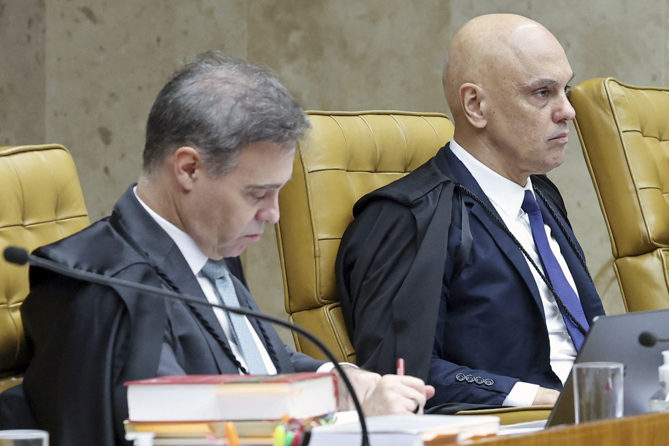Mendonça solicita investigação de Moraes por abuso de autoridade no STF