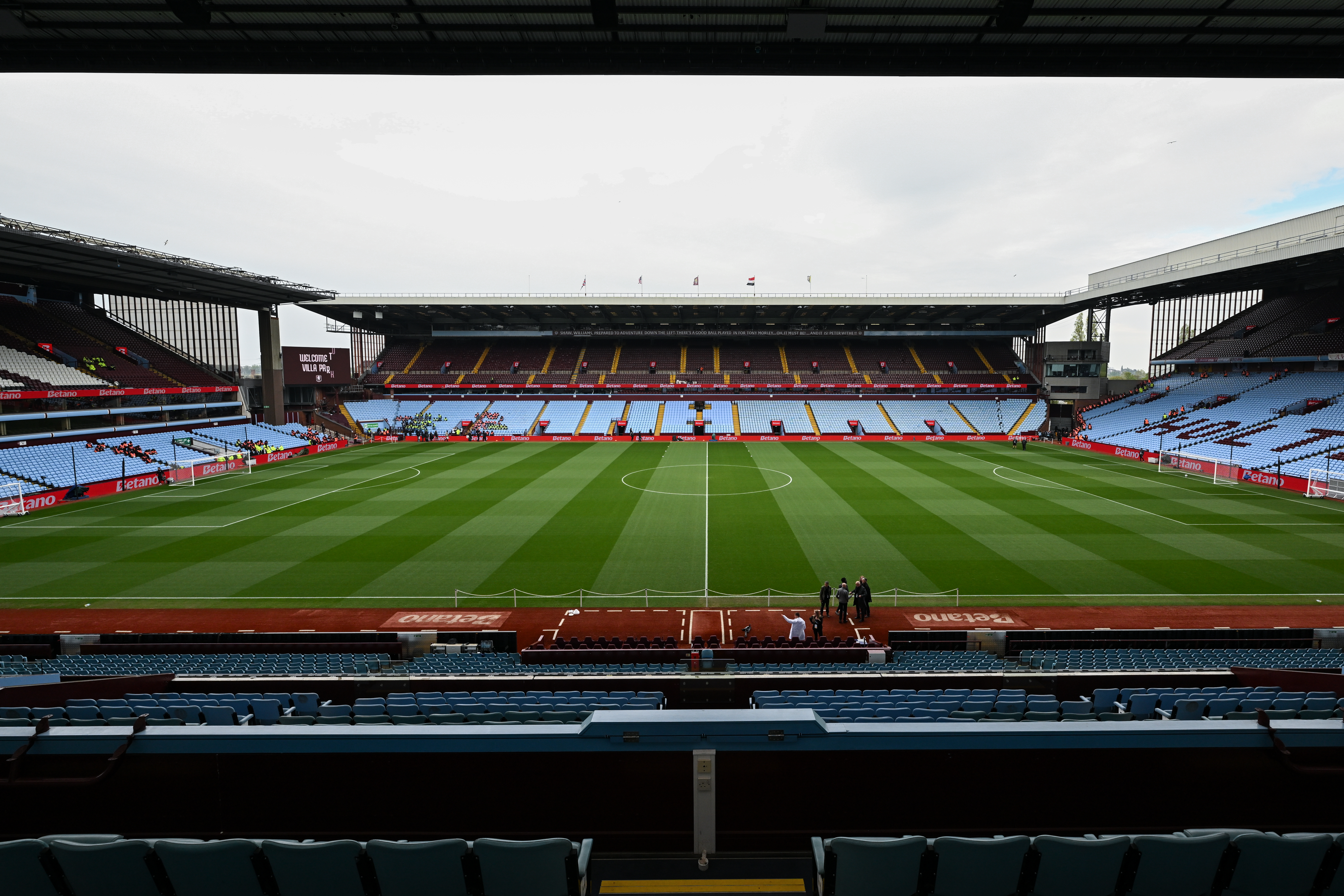 Aston Villa enfrenta Arsenal na Premier League