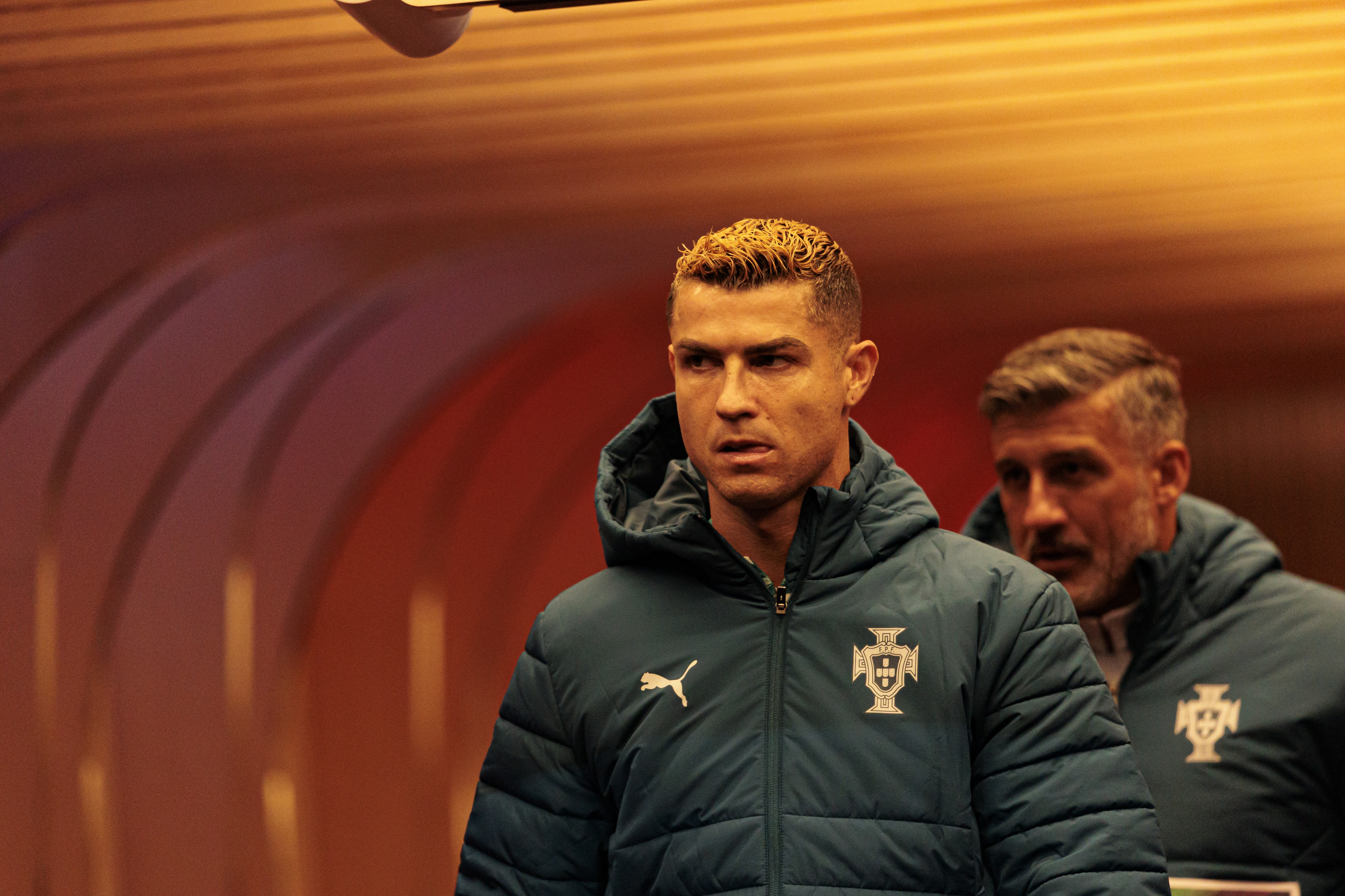 Cristiano Ronaldo abandona seleção portuguesa após ser reserva