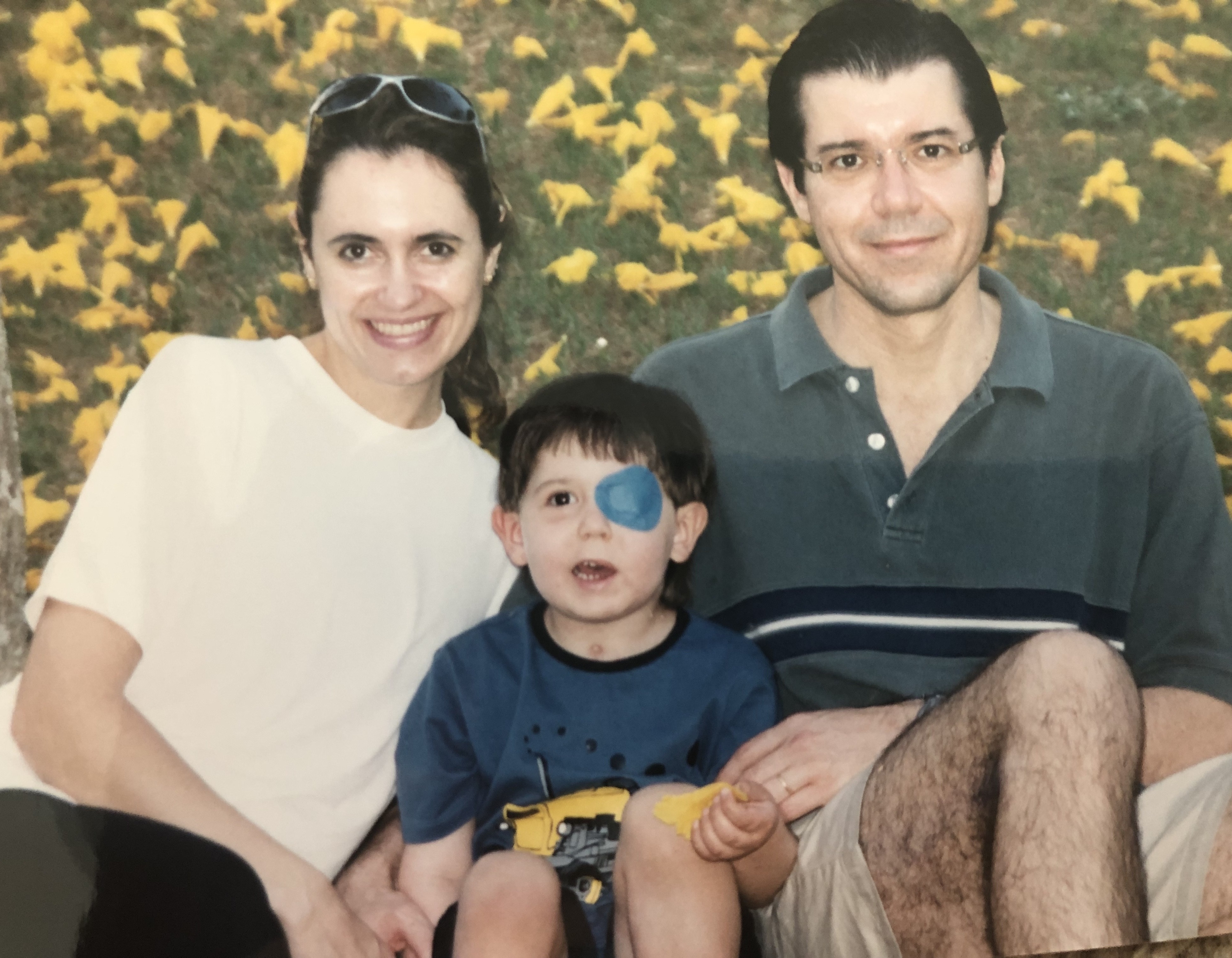 Pai relata a vida do filho que enfrentou câncer por mais de dez anos