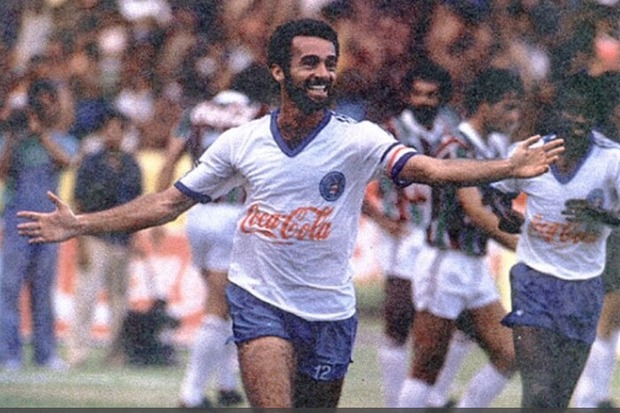 Ex-jogadores de futebol são eleitos em 2026