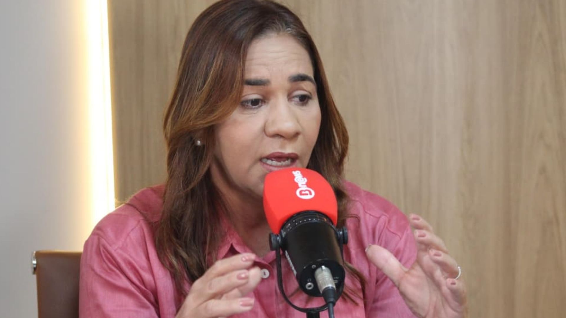 Roberta Santana expressa preocupação com a saúde em caso de derrota de Lula