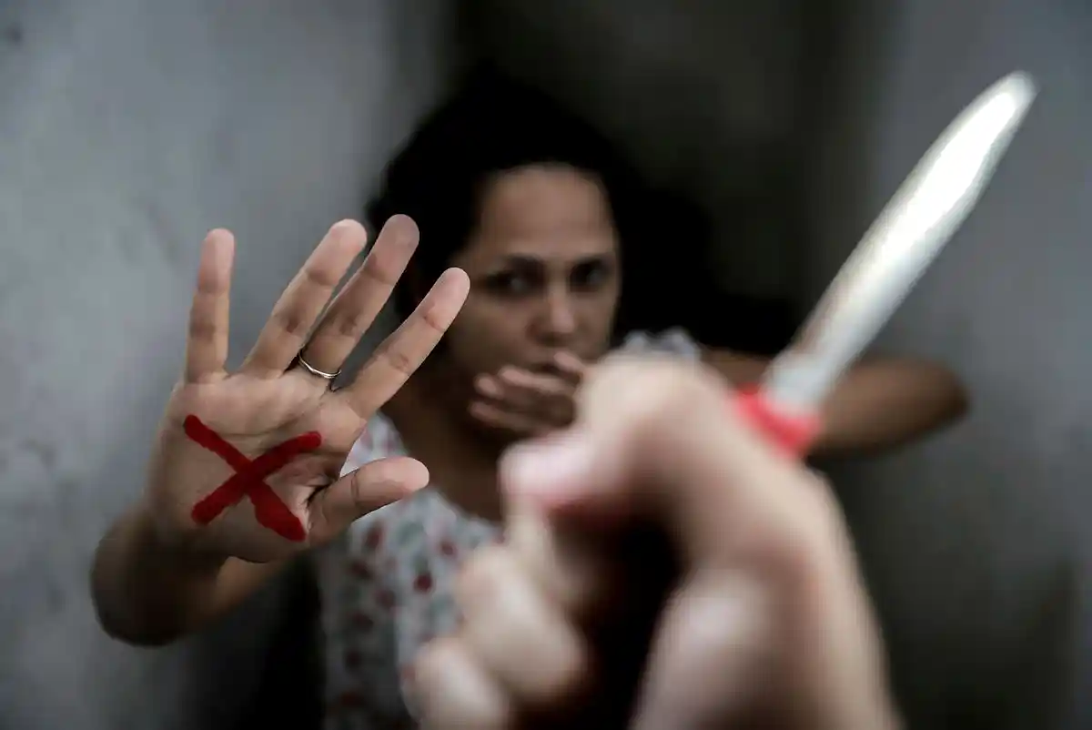 Homem é detido por agressão a mulher e enteados na Bahia