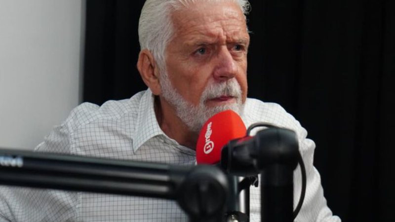 Jaques Wagner se pronuncia sobre intimação da PF