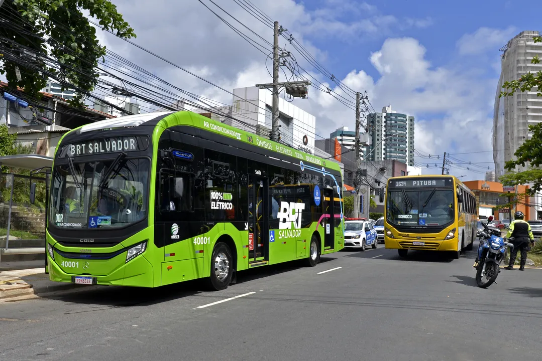 Mudanças no pagamento de passagens de ônibus em Salvador começam neste sábado