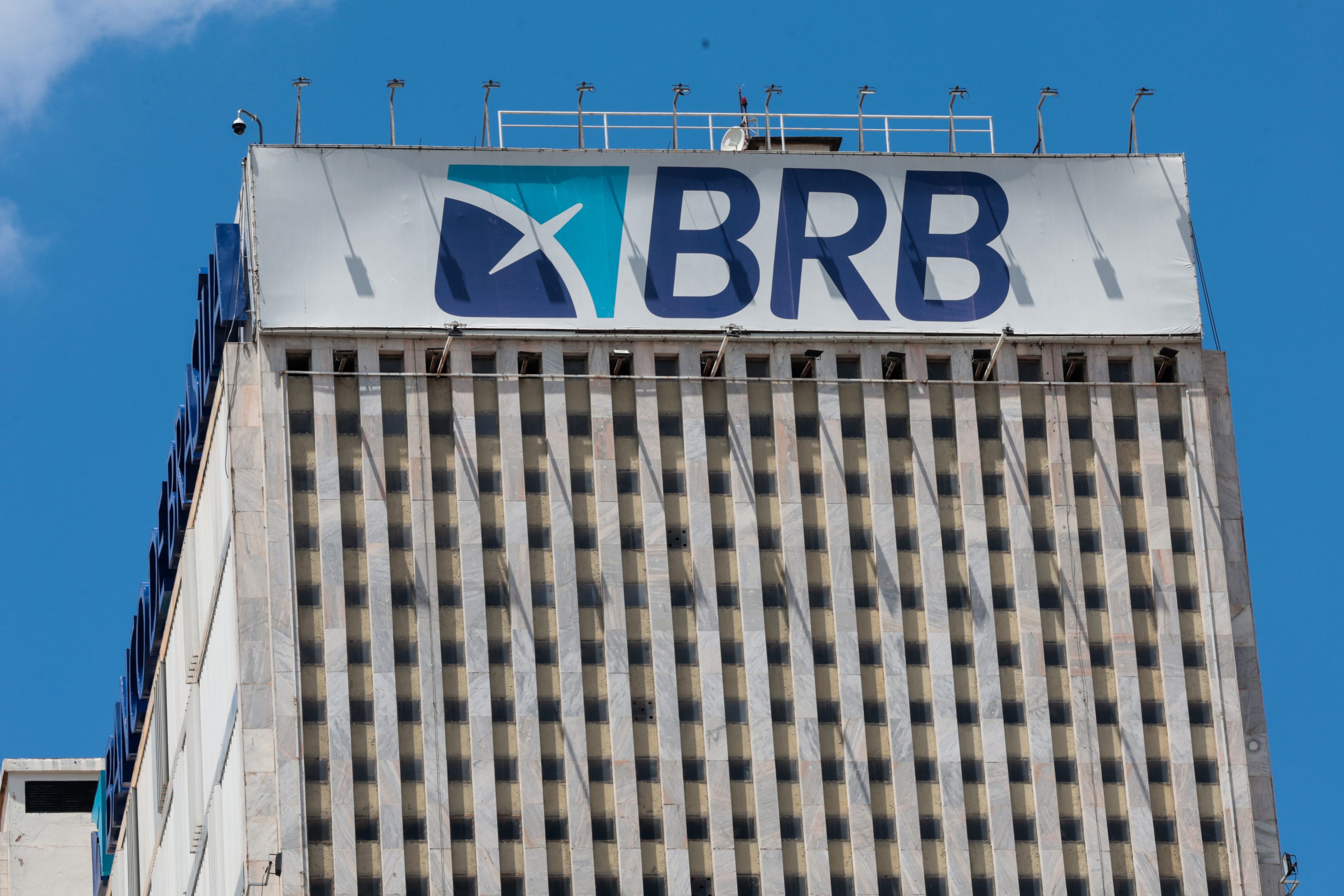 PF aponta falhas de controle na gestão do BRB em relação ao Banco Master