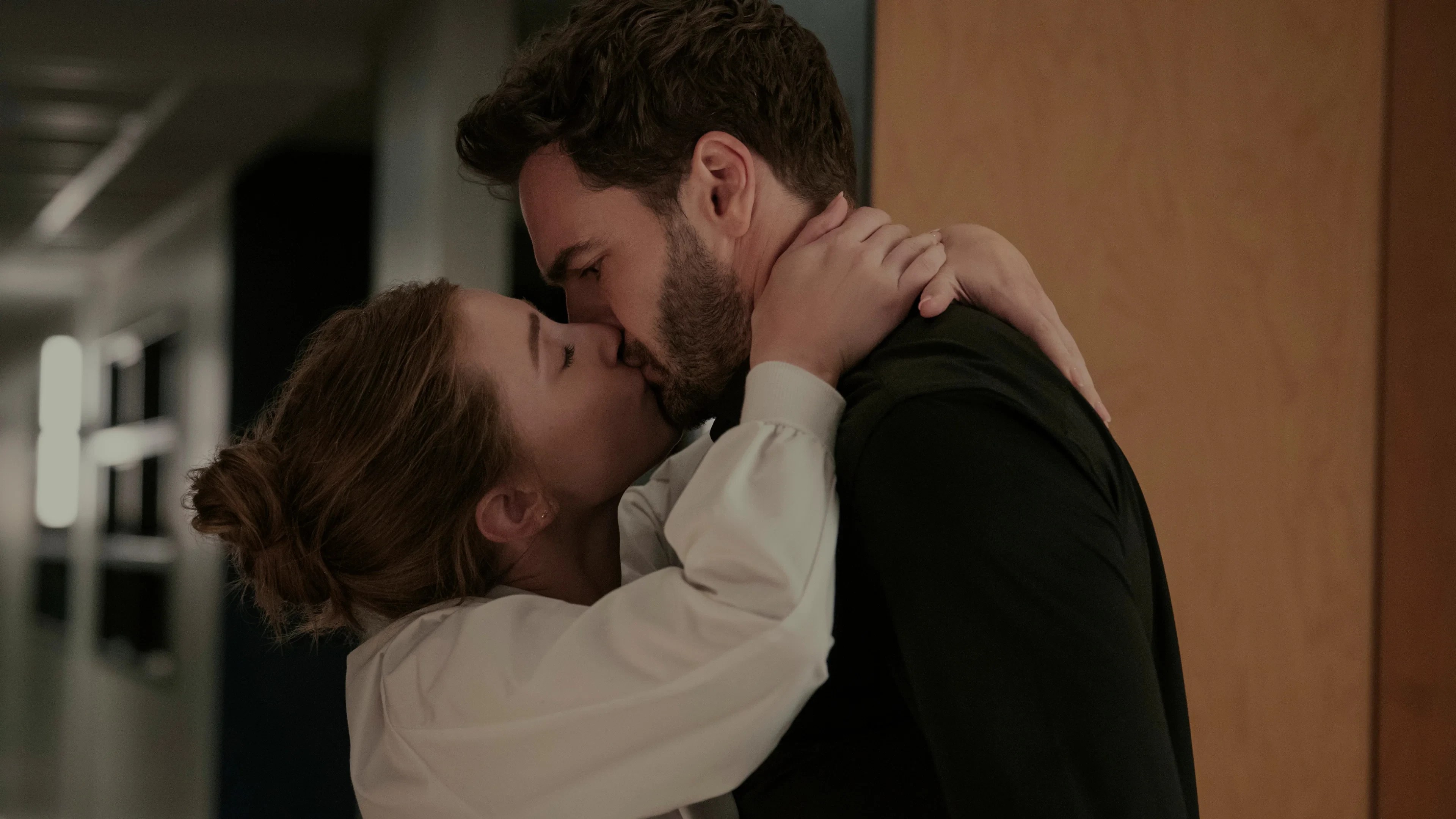 Filme A Hipótese do Amor tem primeiro pôster divulgado