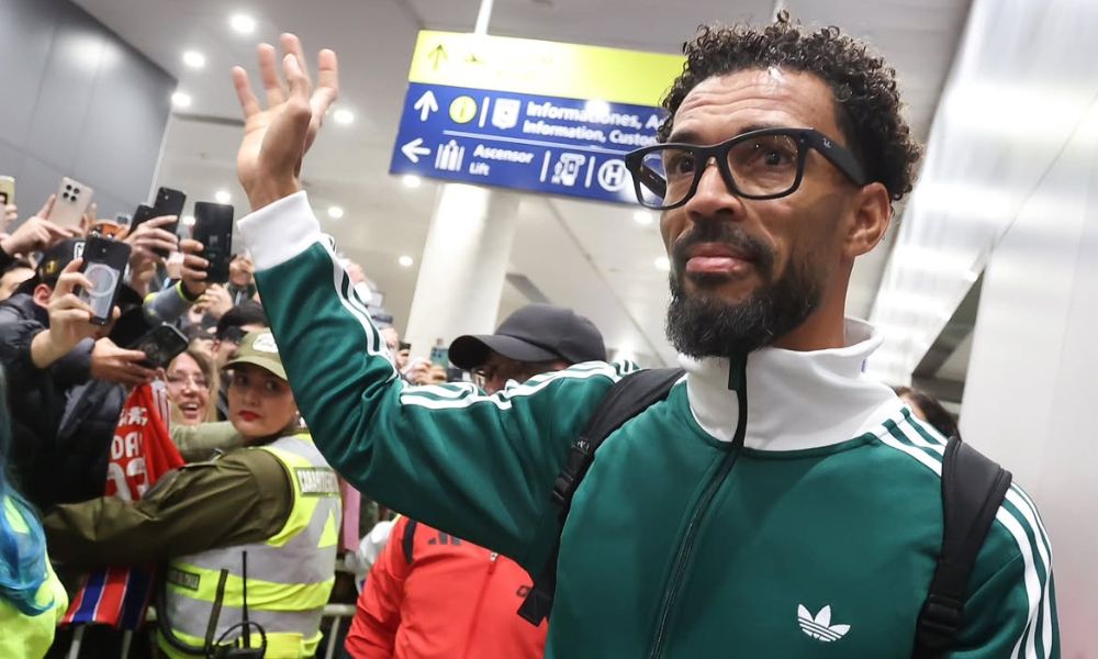 Vozinha chega ao Colo-Colo após longa espera