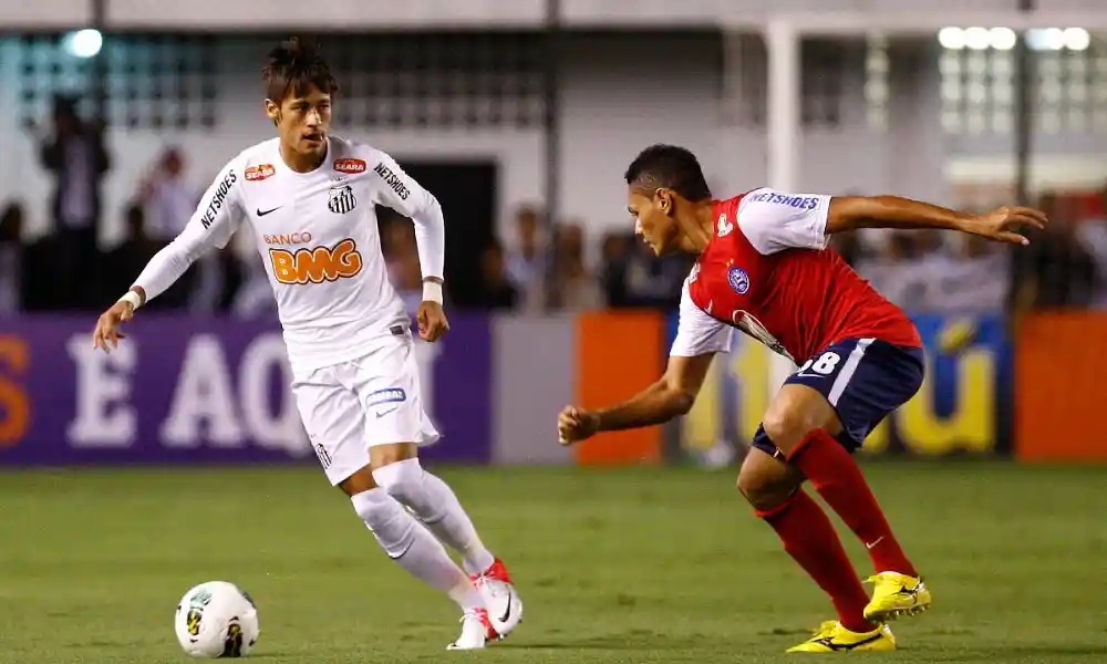 Bahia busca acabar com jejum de 14 anos contra o Santos na Vila Belmiro