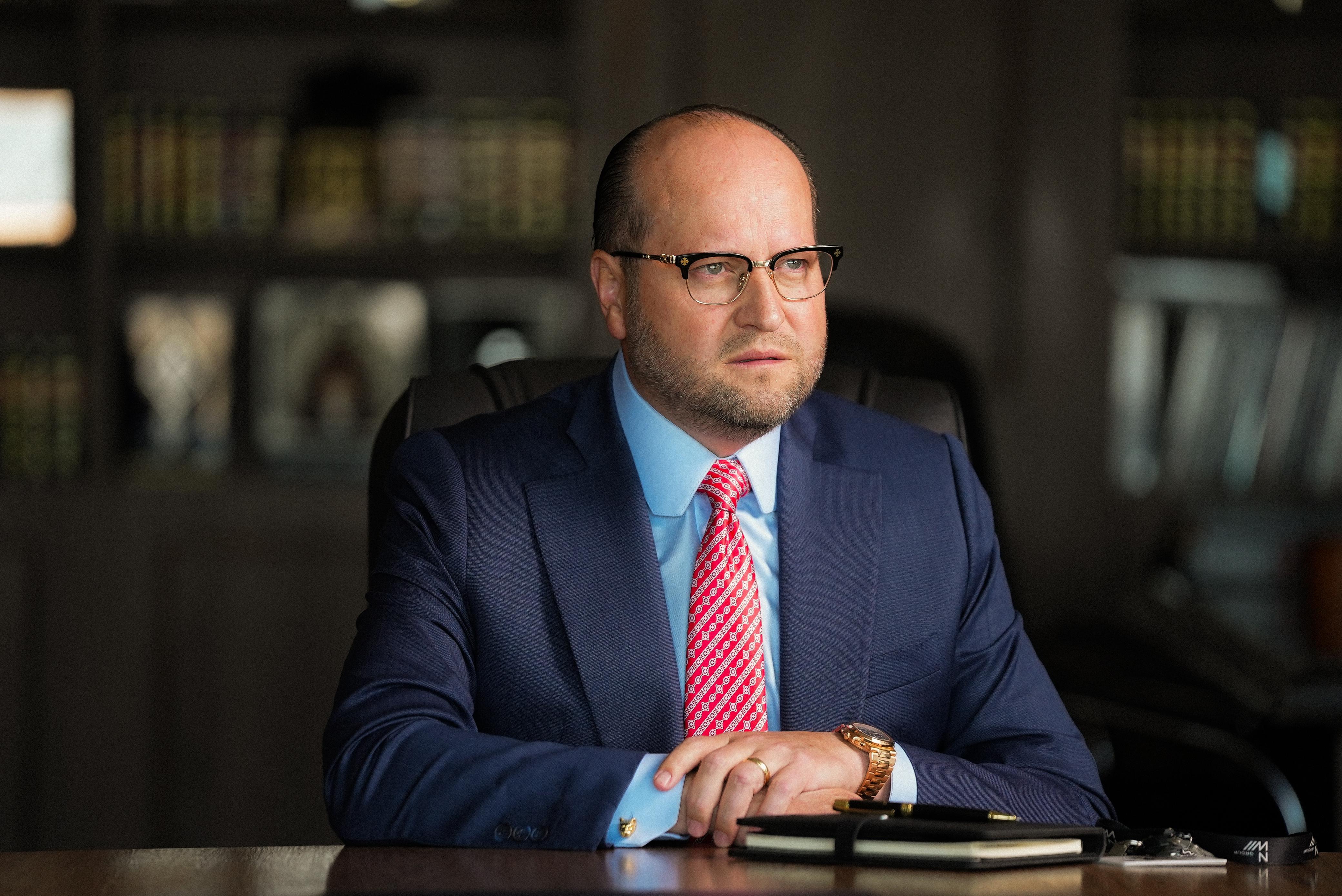 Crise financeira atinge escritório de advocacia de Nelson Wilians com despejo da sede