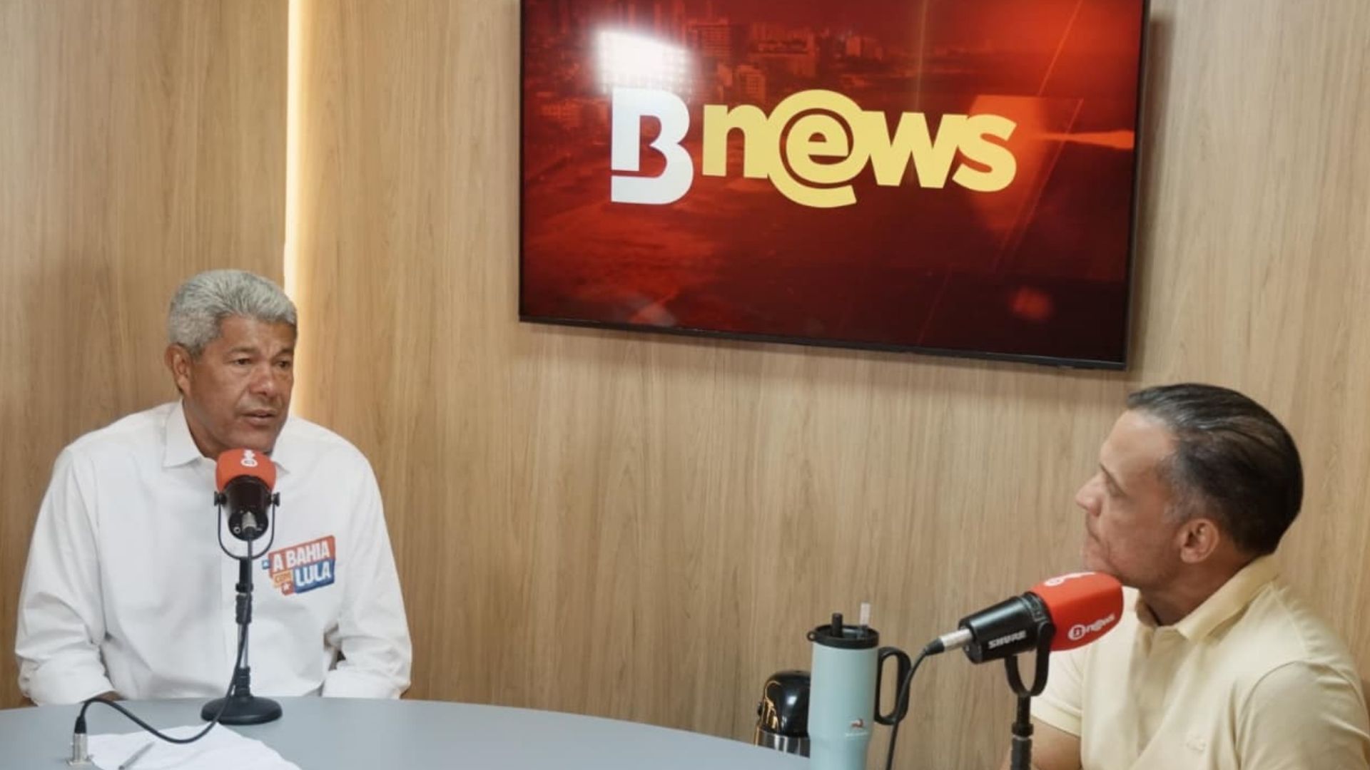 Jerônimo anuncia ação judicial contra Constantino por declarações ofensivas sobre a Bahia