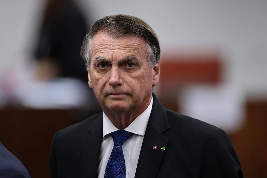 Defesa de Jair Bolsonaro desiste de pedido no STF para suspender pena