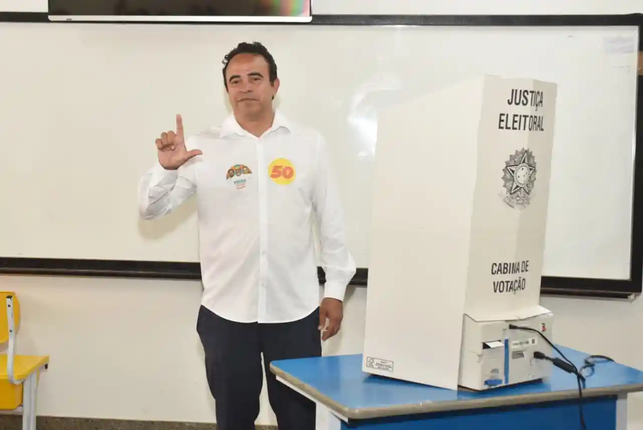 Ronaldo Mansur vota e destaca campanha limpa nas eleições 2026