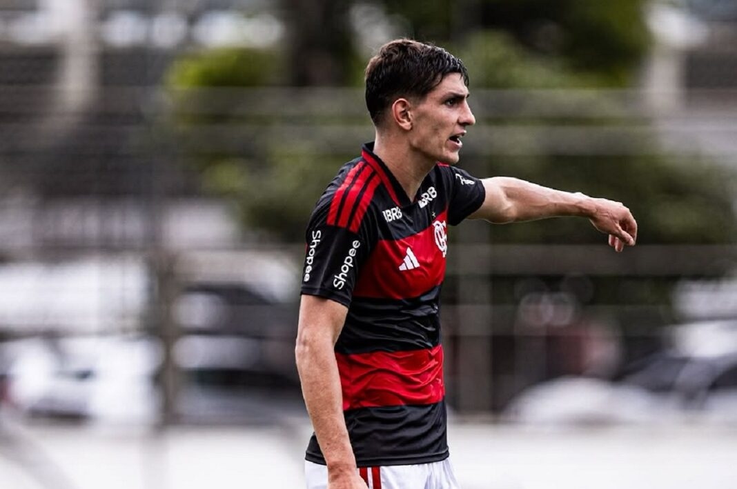 Zagueiro retorna à Portuguesa após empréstimo no Flamengo