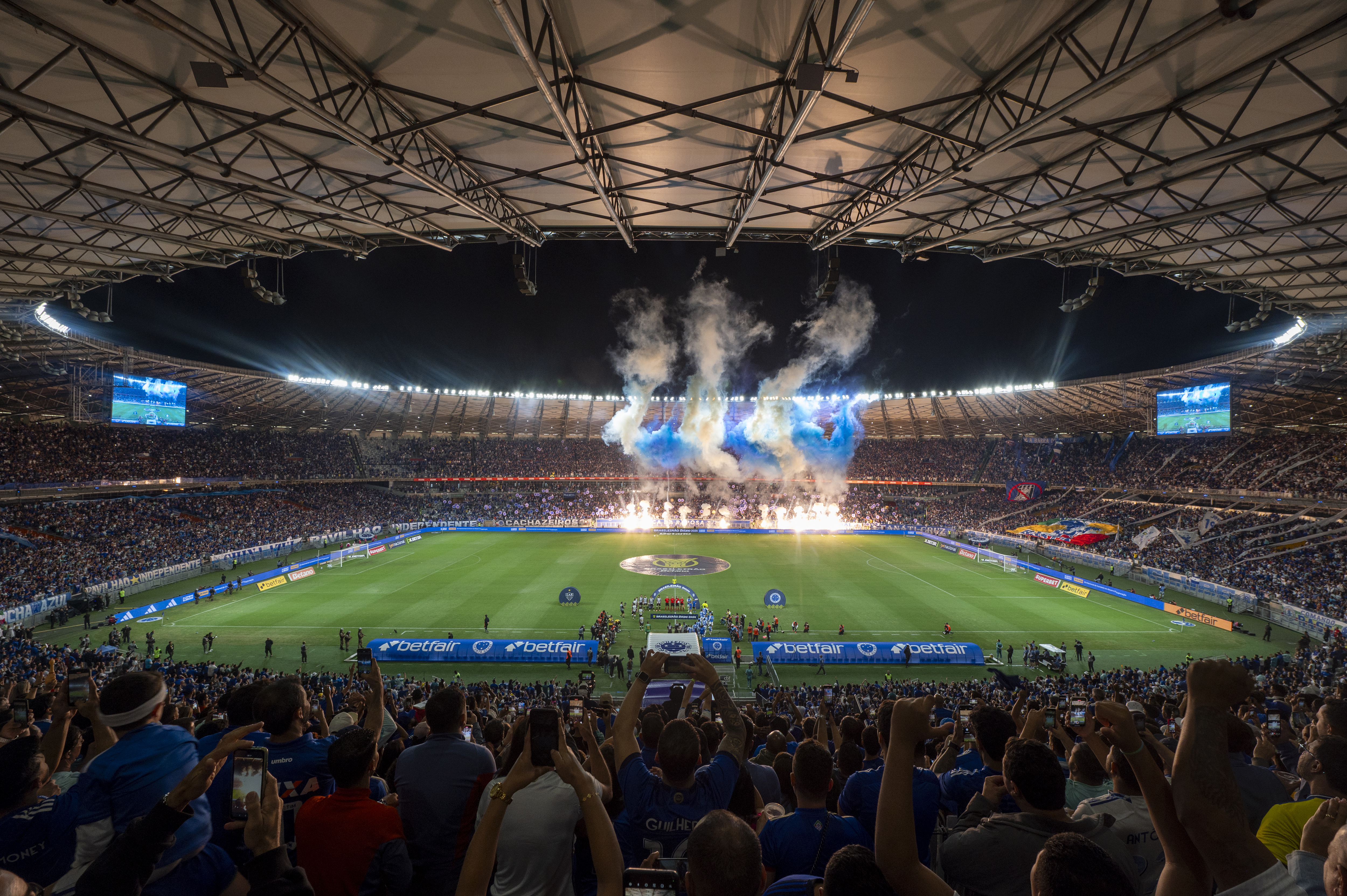 Jogos de futebol deste sábado, 22 de agosto: programação e onde assistir