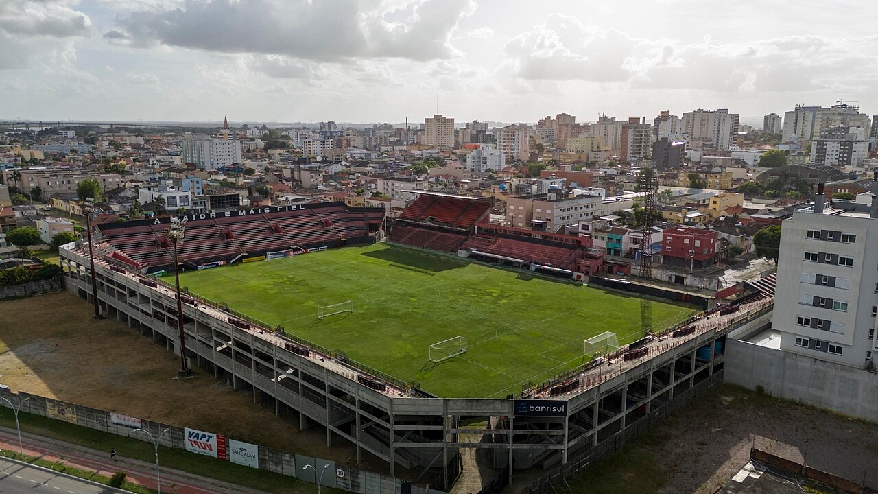 Gestor da SAF celebra acesso e planeja clube forte para 2027