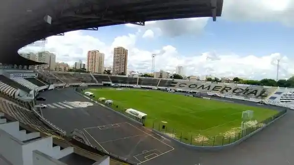Comercial Futebol Clube planeja reforma em estádio com investimento de R$ 300 milhões