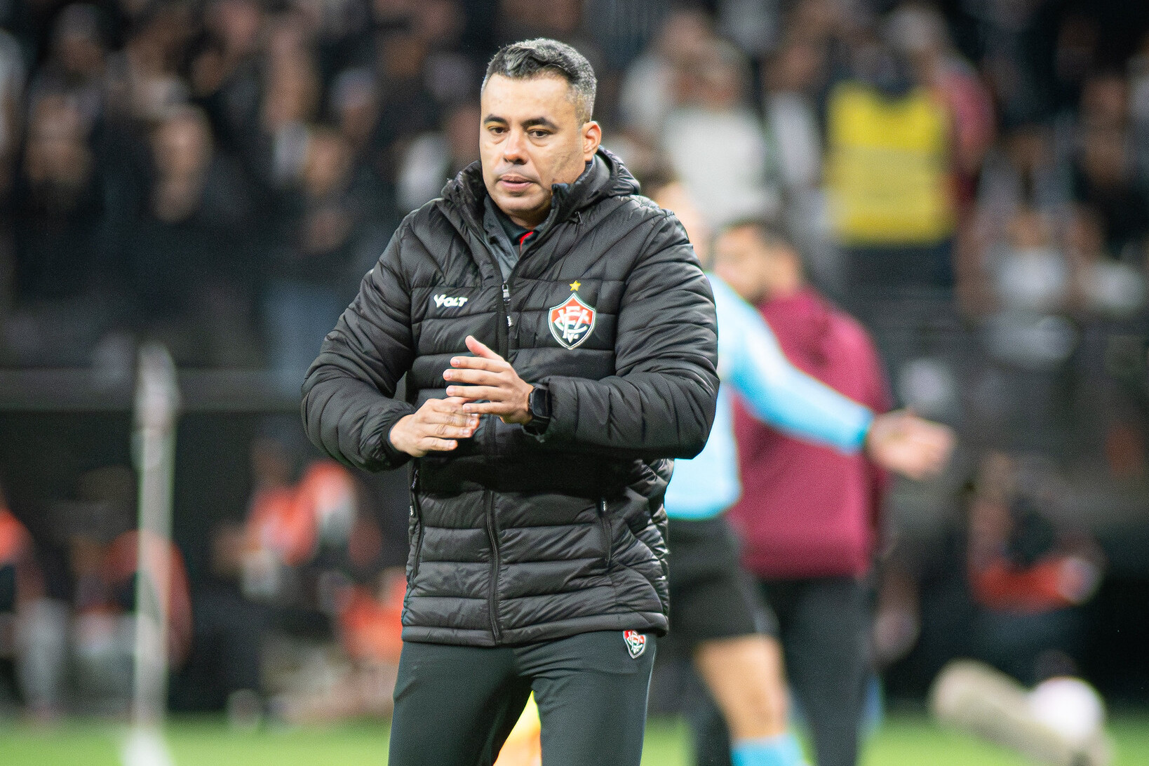 Jair Ventura comenta empate do Vitória com o Corinthians