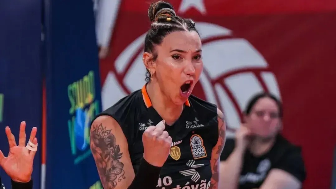 Gabi Guimarães critica veto a Tifanny em torneios de vôlei