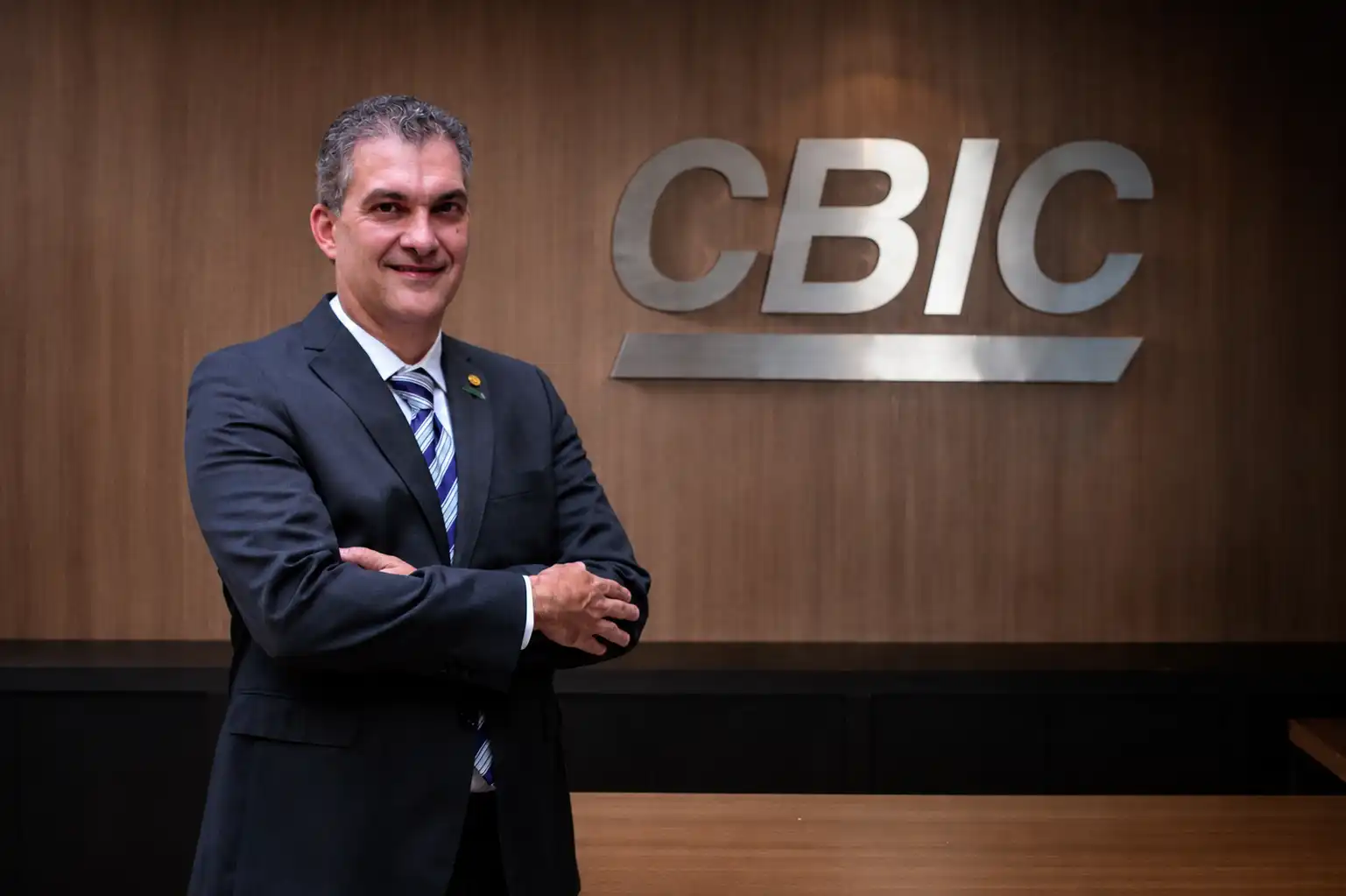 Imagem de Redução da jornada pode aumentar custos das obras, afirma presidente da CBIC