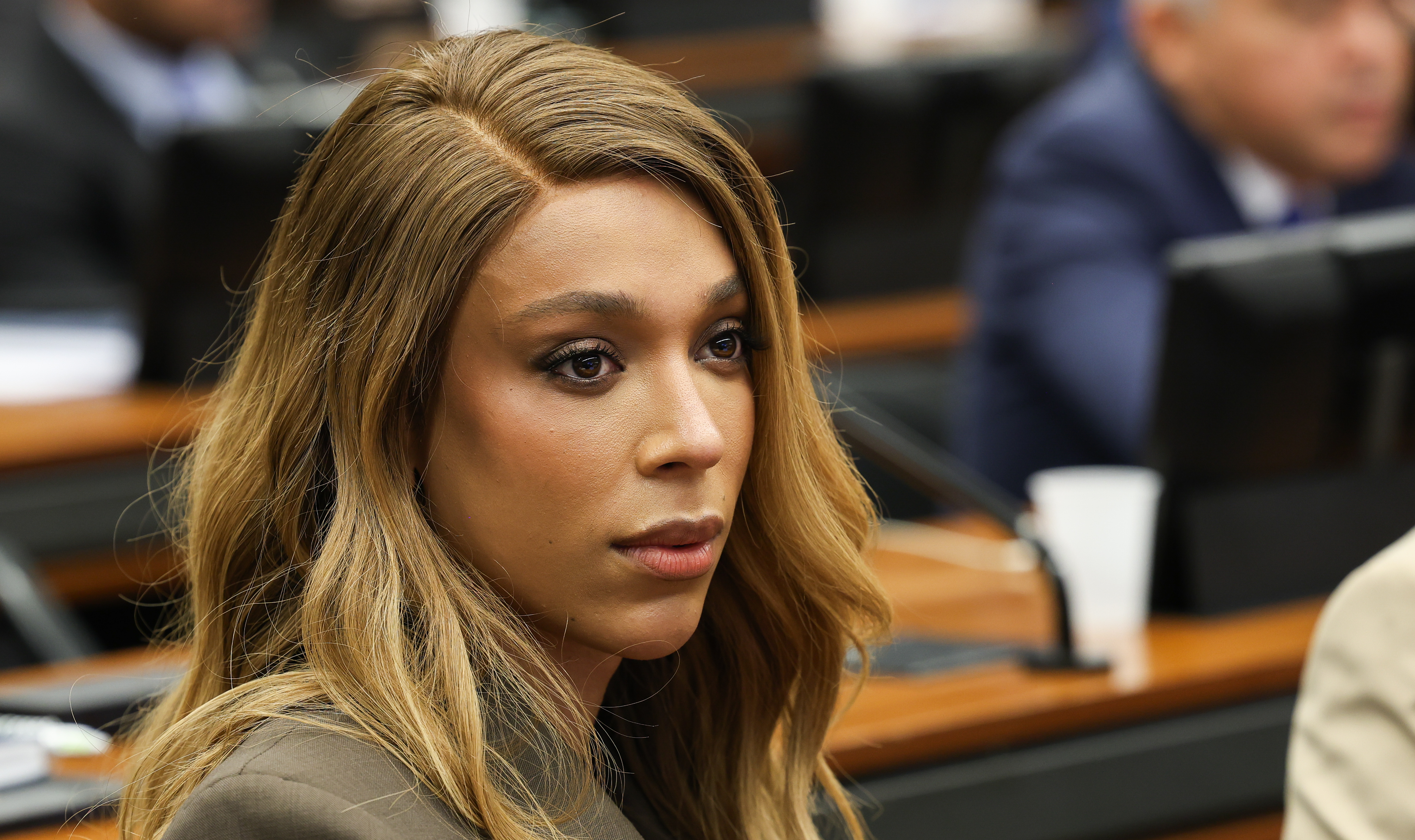 Deputado Alfredo Gaspar processa Erika Hilton no STF por postagens sobre acusação de estupro
