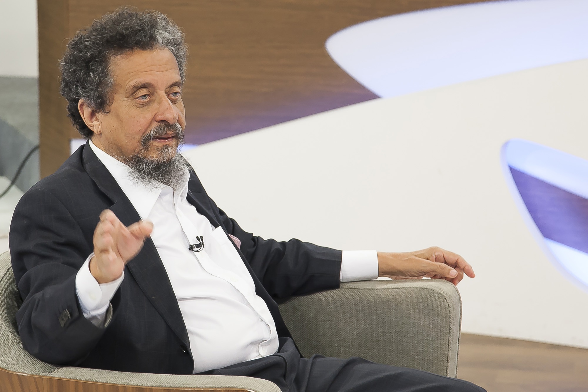 João Santana recusa convite para campanha de Flávio Bolsonaro