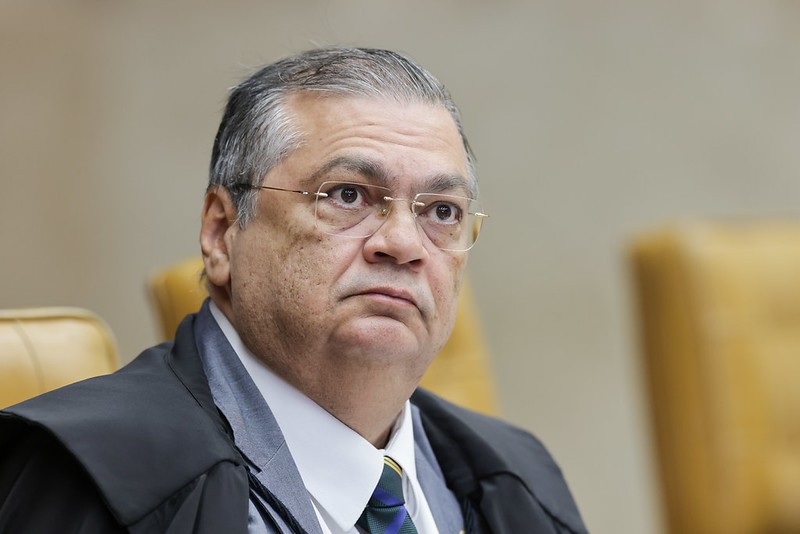 Flávio Dino ordena retorno de Andrei Rodrigues ao comando da PF