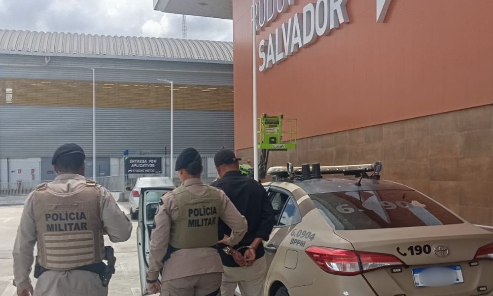 Homem é detido por violência doméstica na Rodoviária de Salvador