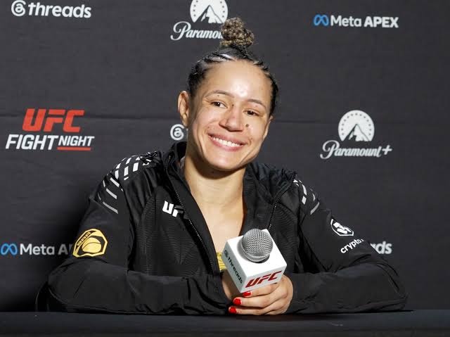 Baiana Jeisla Chaves busca vitória no UFC Sacramento