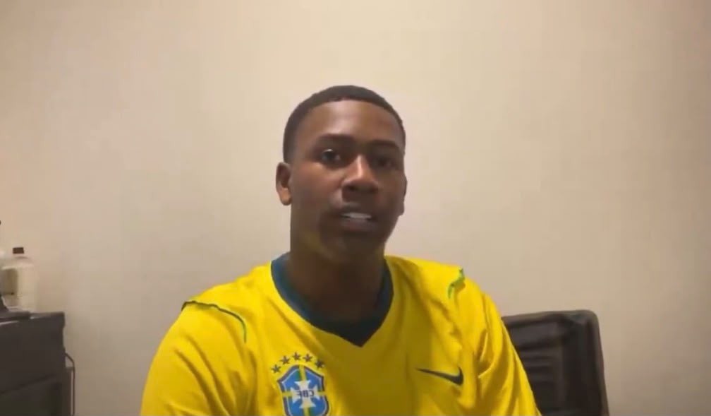 Streamer responde a acusações de homofobia e menciona racismo