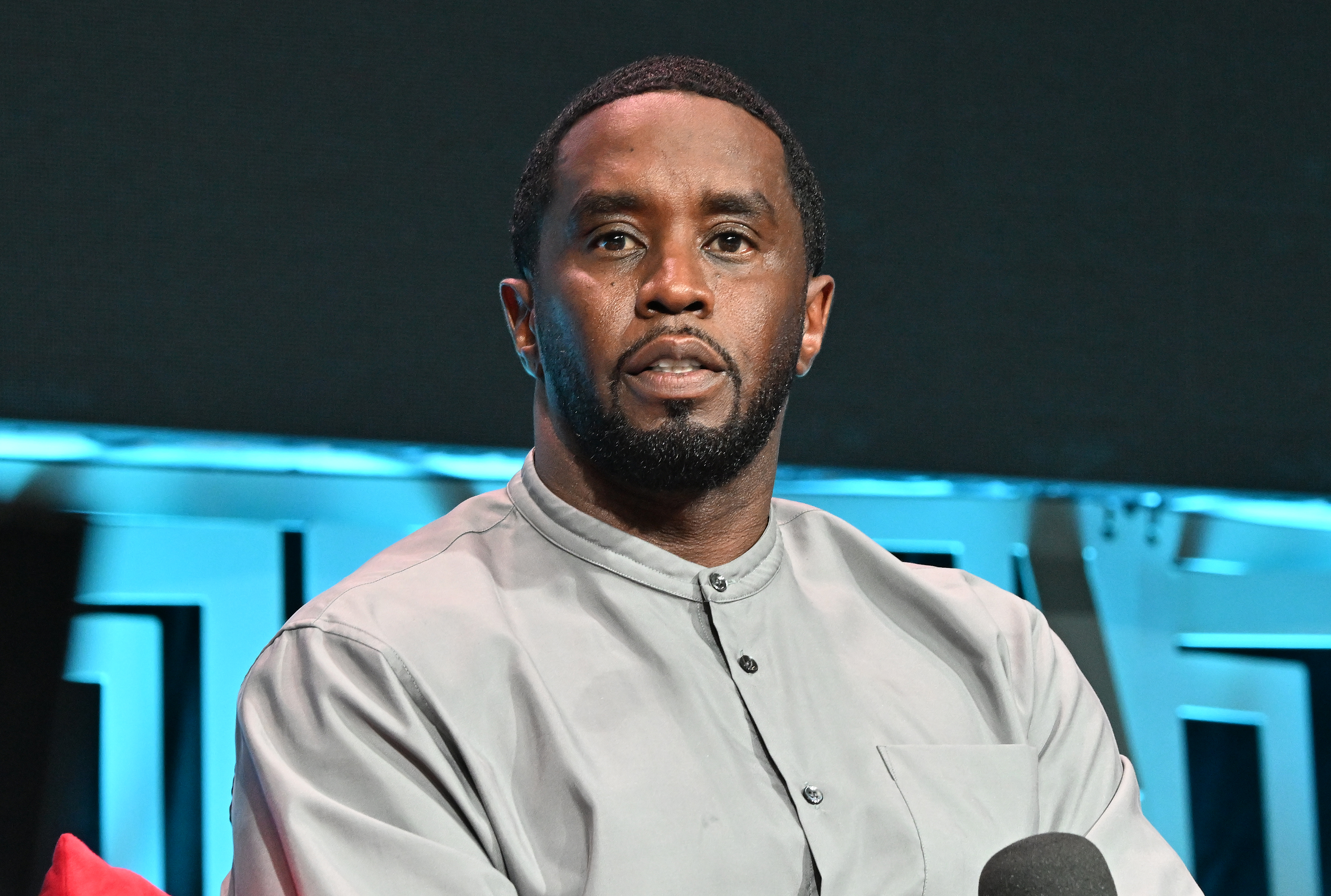 Diddy é transferido para cela de confinamento após briga na prisão