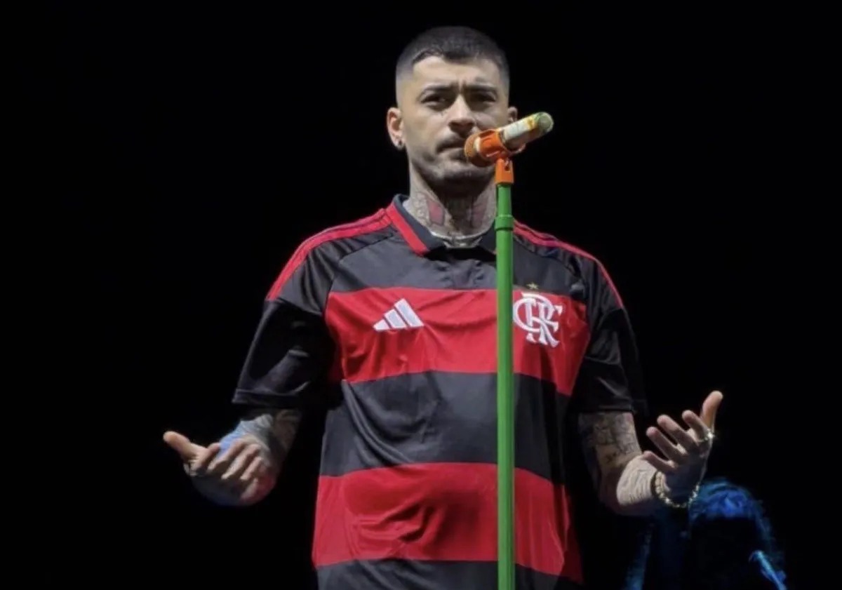 Zayn Malik se desculpa por usar camisa do Flamengo em show no estádio do Palmeiras