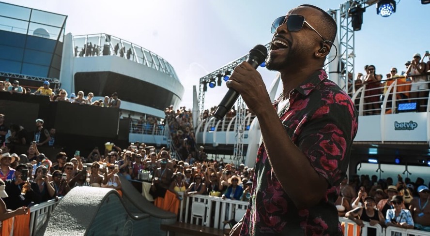 Nova fase da Operação Disco de Ouro mira cantor Alexandre Pires