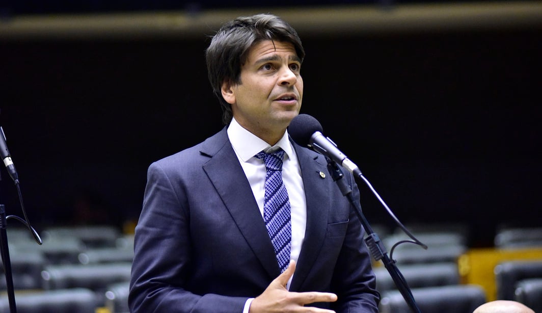 Pedro Paulo obtém remoção de publicações que o chamavam de ‘agressor de mulheres’