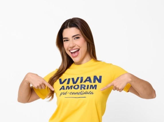 Vivian Amorim, vice-campeã do BBB 17, se candidata a deputada e declara bens ao TSE