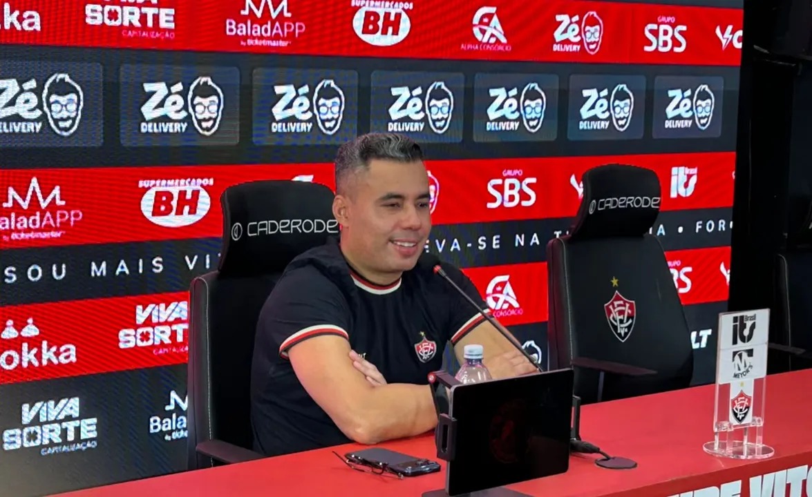 Jair Ventura se defende após confusão com o Botafogo