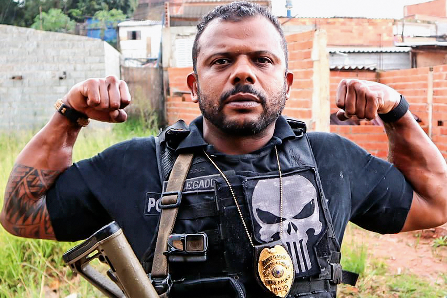 Justiça reverte demissão de delegado e deputado Carlos Alberto da Cunha