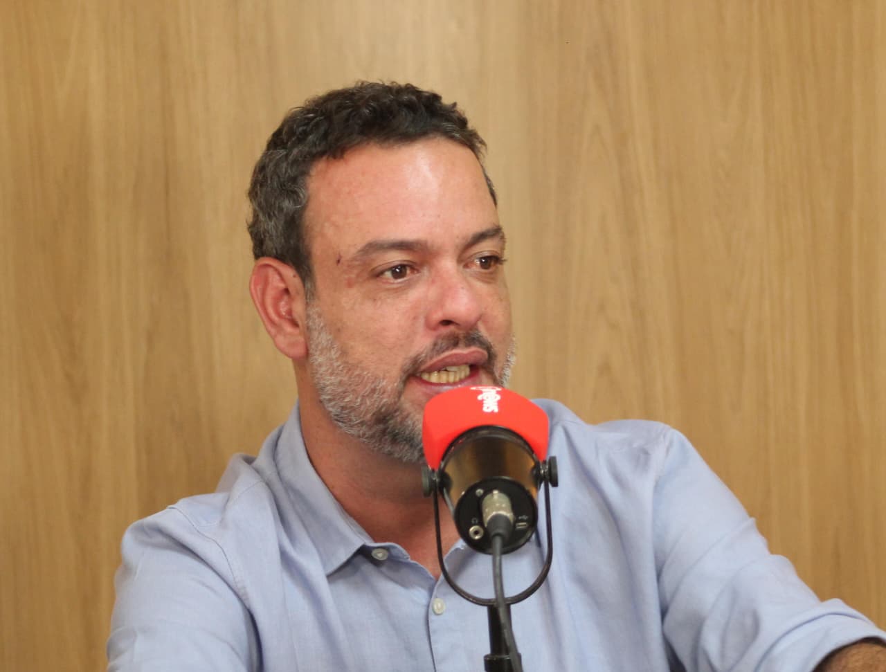 Lucas Reis pede transparência no sigilo de Flávio Bolsonaro e critica declarações sobre o Bolsa Família