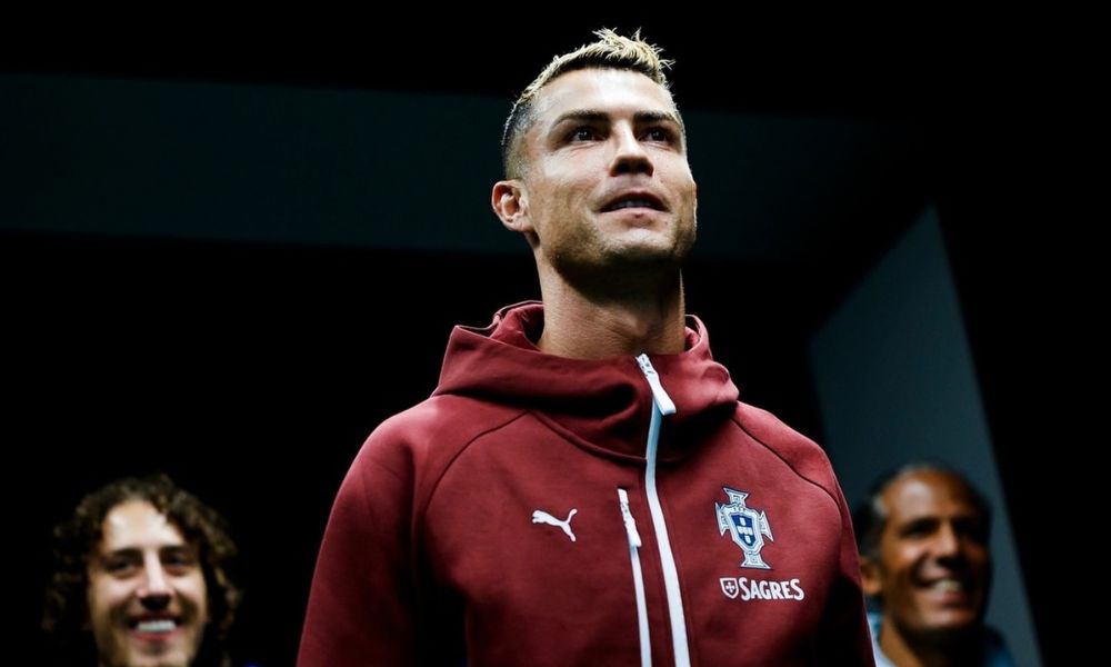 Cristiano Ronaldo é punido pela Federação Portuguesa de Futebol após deixar partida da seleção