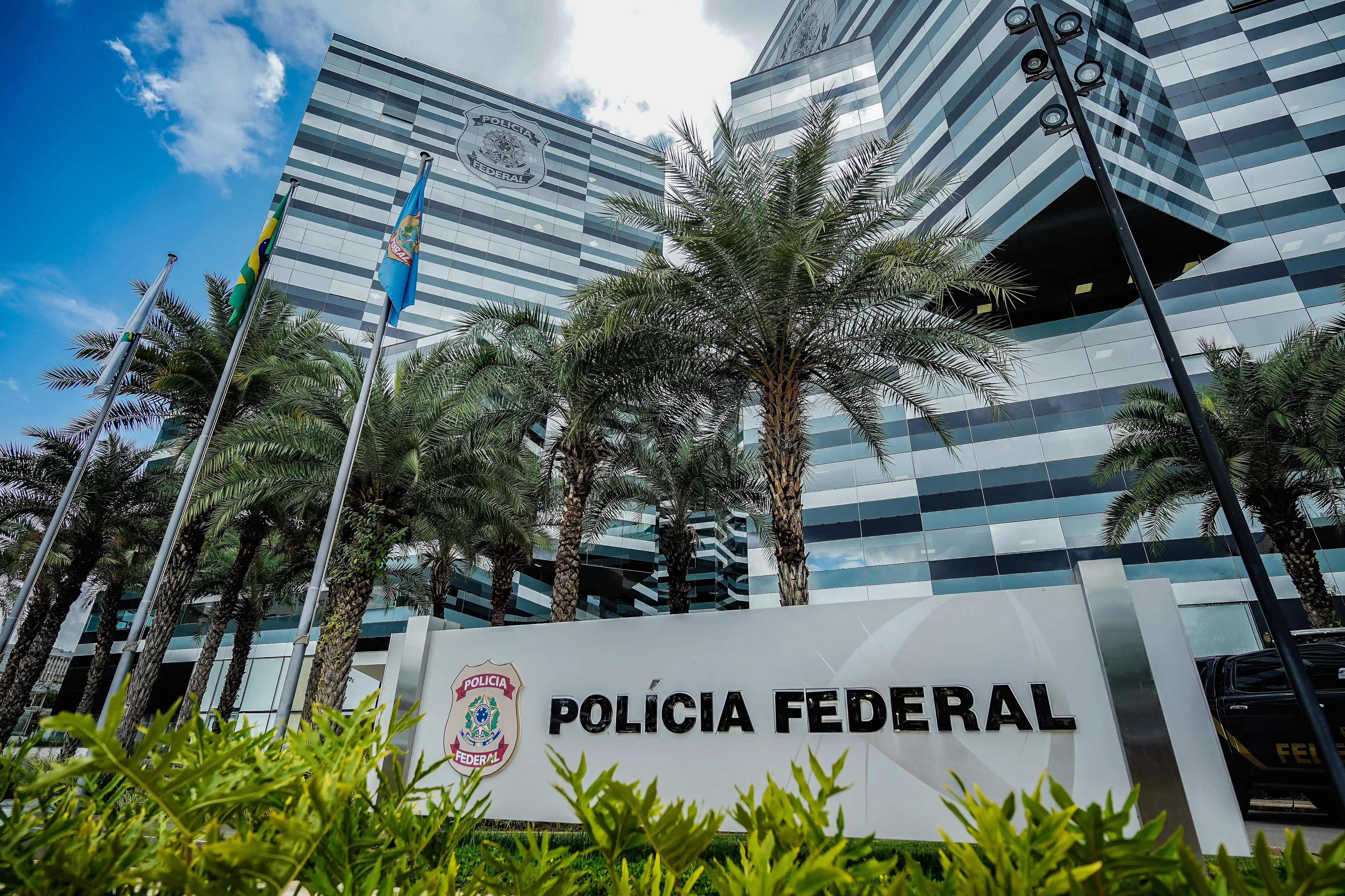 Busca e apreensão mira secretário da Fazenda de Maceió em operação da PF