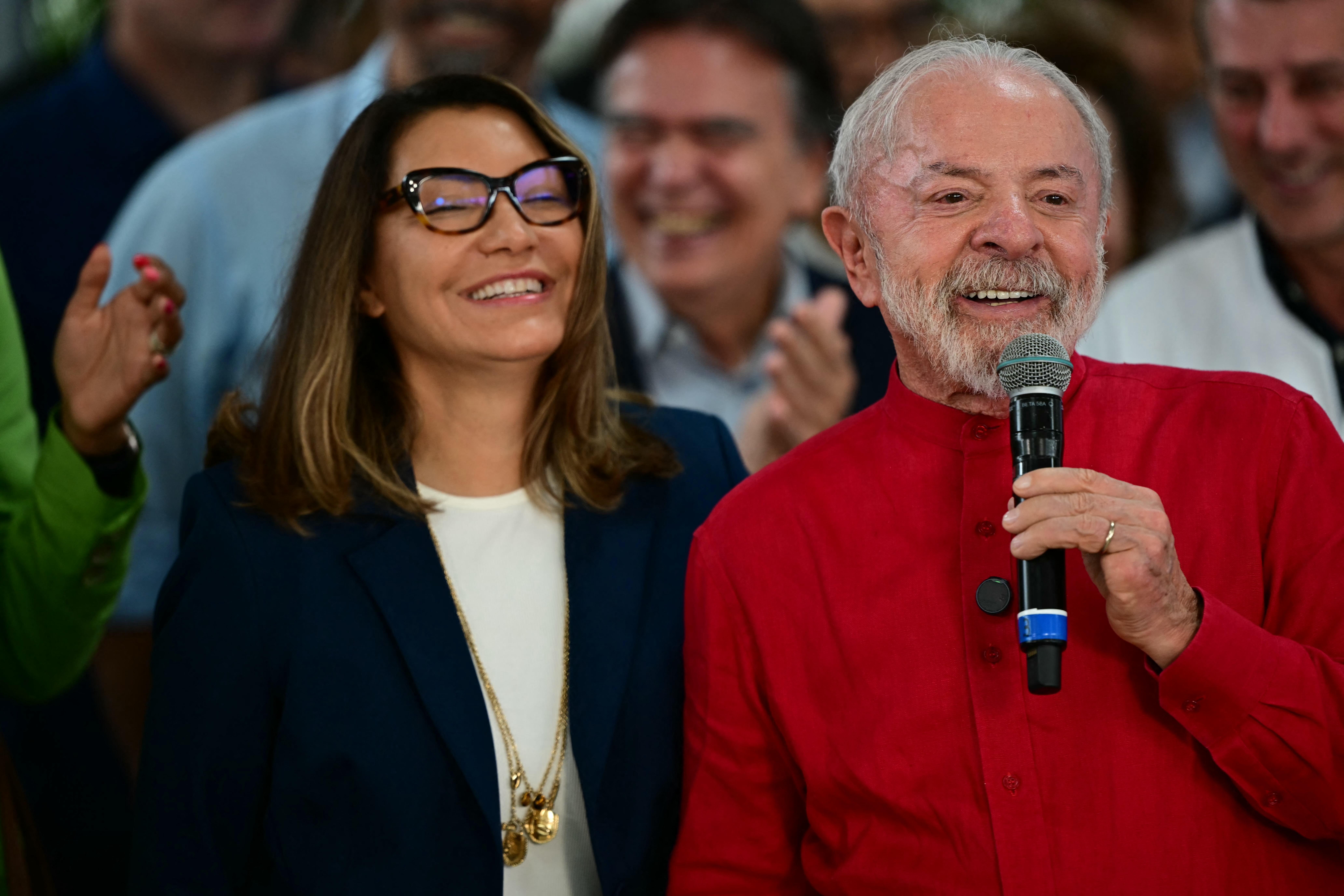 Lula reconhece falta de representatividade feminina em evento do PT