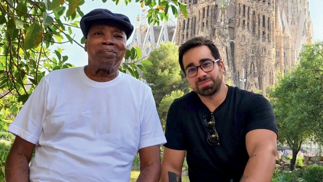Milton Nascimento deixa hospital após cinco dias de internação