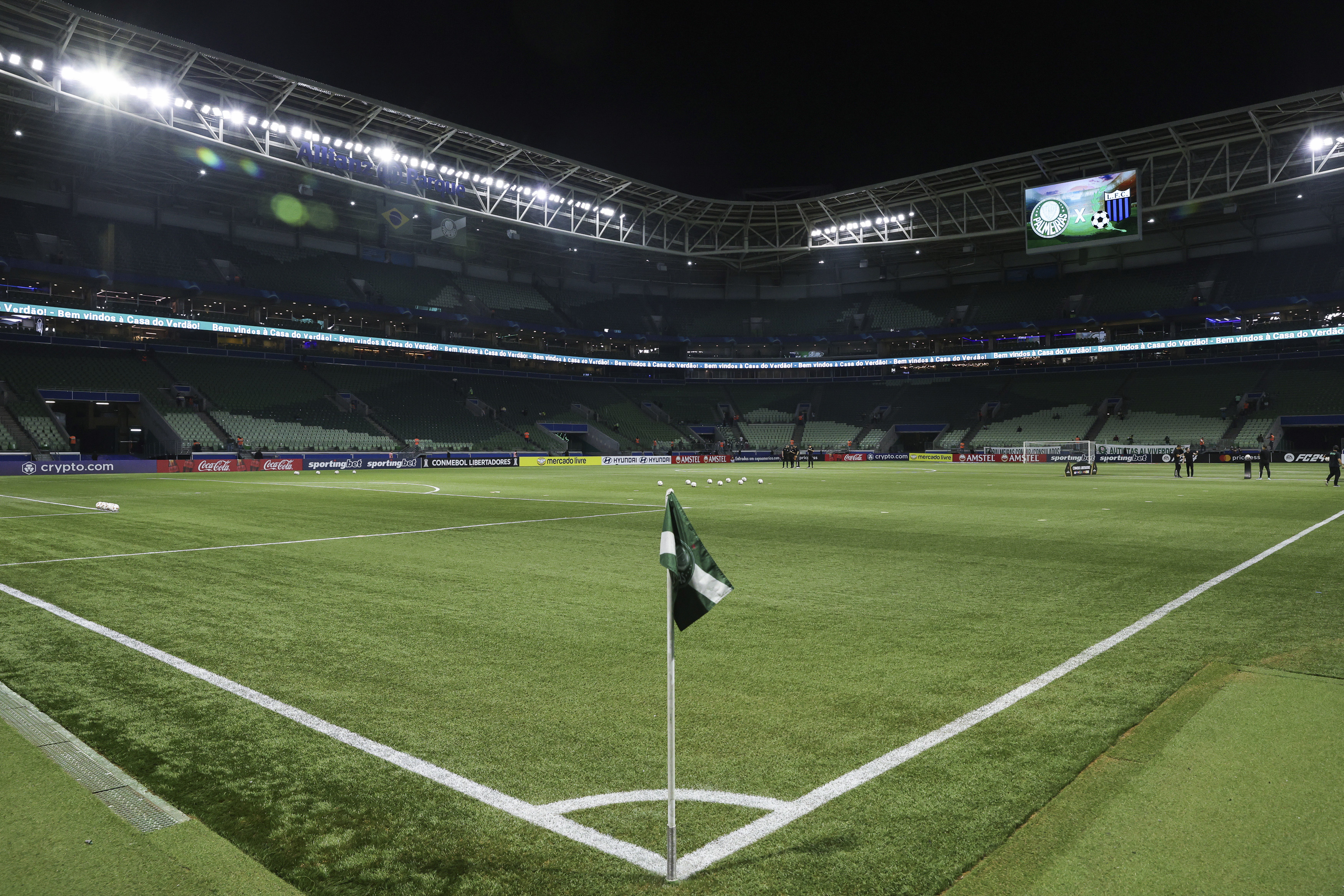 Palmeiras enfrenta Atlético-MG no Brasileirão neste domingo