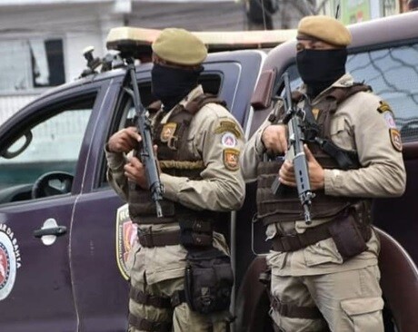 Confronto entre polícia e suspeitos de tráfico termina em mortes na Boca do Rio