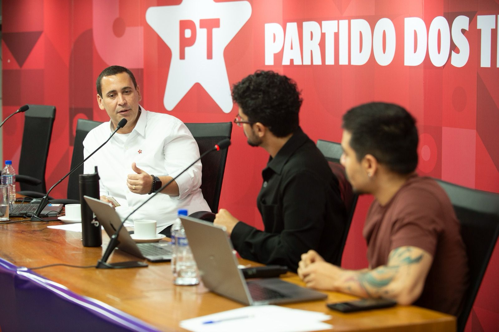 PT minimiza impacto de investigações sobre Lulinha na campanha de Lula