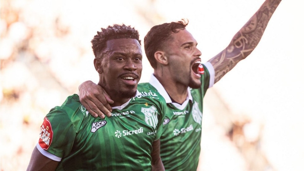 Uberlândia Esporte Clube chega à final da Série D no primeiro ano de SAF
