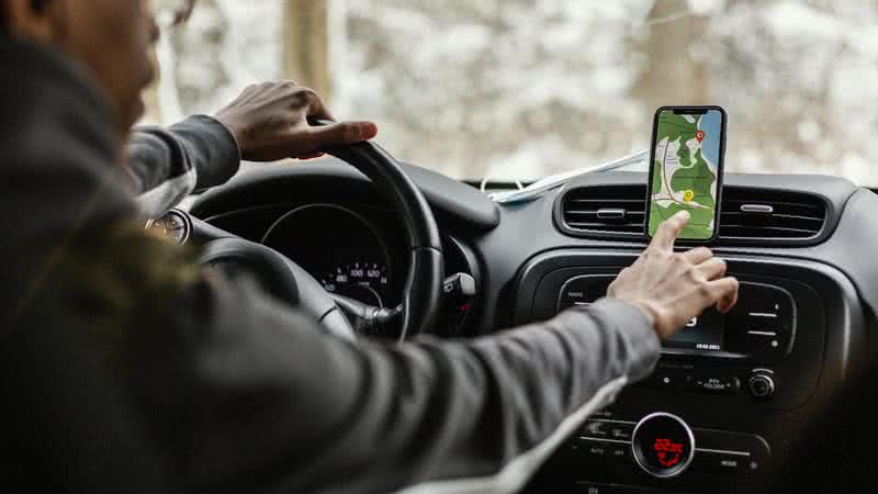 Motorista de app finge estar morto após ser baleado durante assalto na Bahia