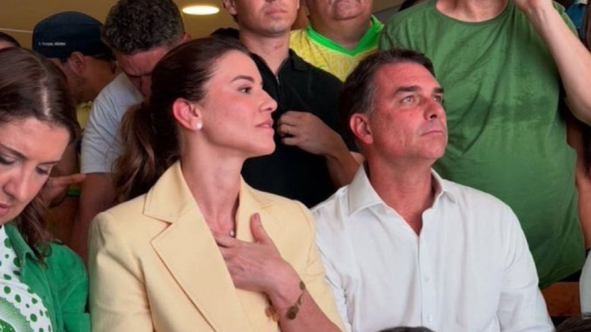 Flávio Bolsonaro é derrotado no segundo turno e registra virada histórica