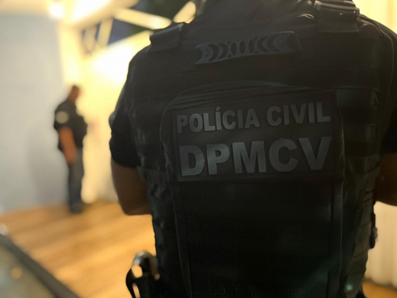 Homem é detido após invadir delegacia na Bahia