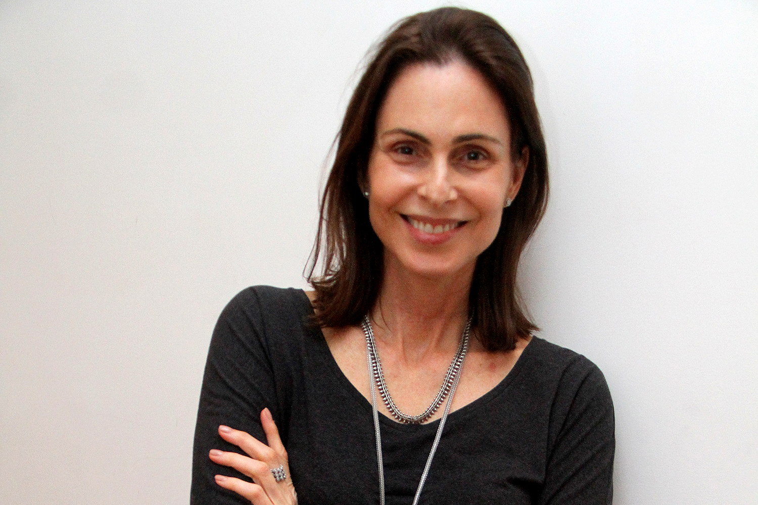 Silvia Pfeifer brilha nos palcos com 'Uma Vida de Amizade'